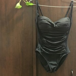 La Blanca black one piece swimsuit 6, Never worn